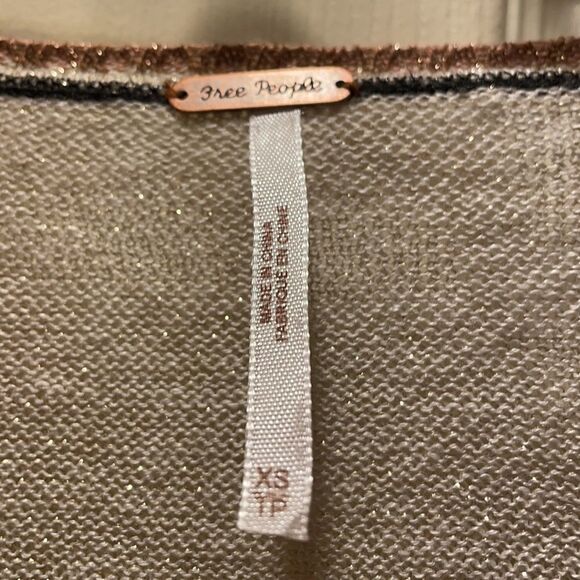 Free People Rose Gold Dust Plunging V sweater - Picture 5 of 9